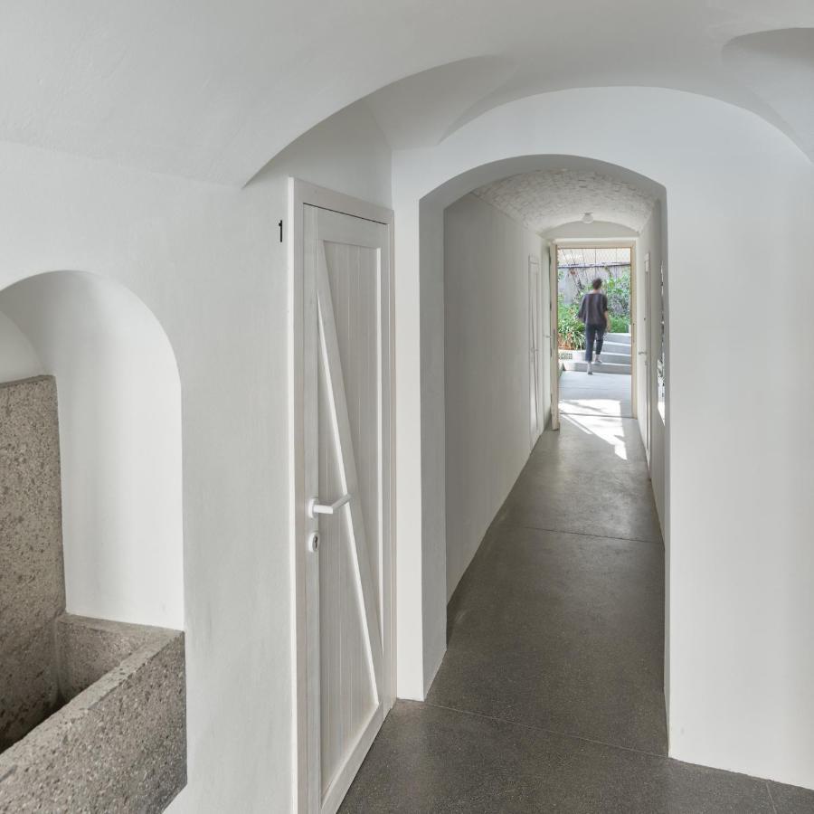 Schick Und Luftig Im Herzen Von Linz Exterior photo